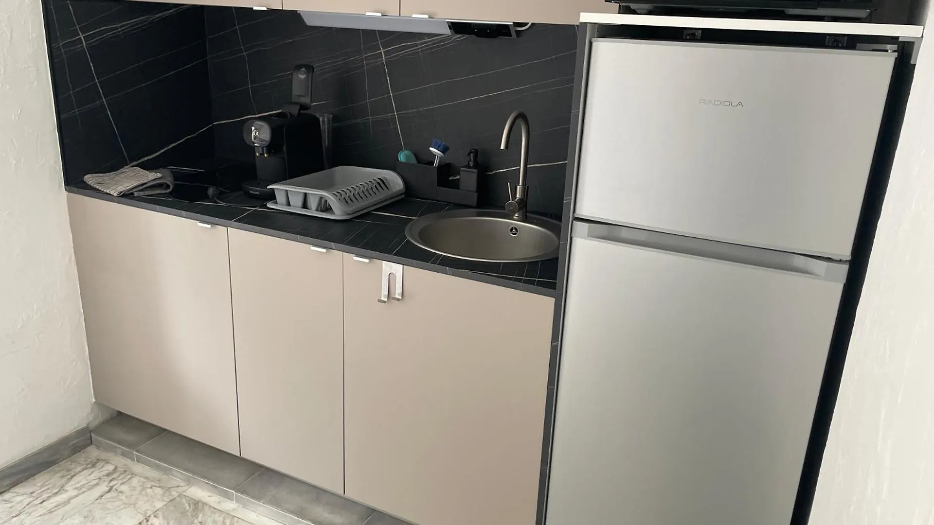 Appartement Studio 100M Plage Cagnes-sur-Mer